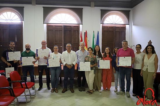 Nueve establecimientos de Álora reciben distintivos de calidad turística