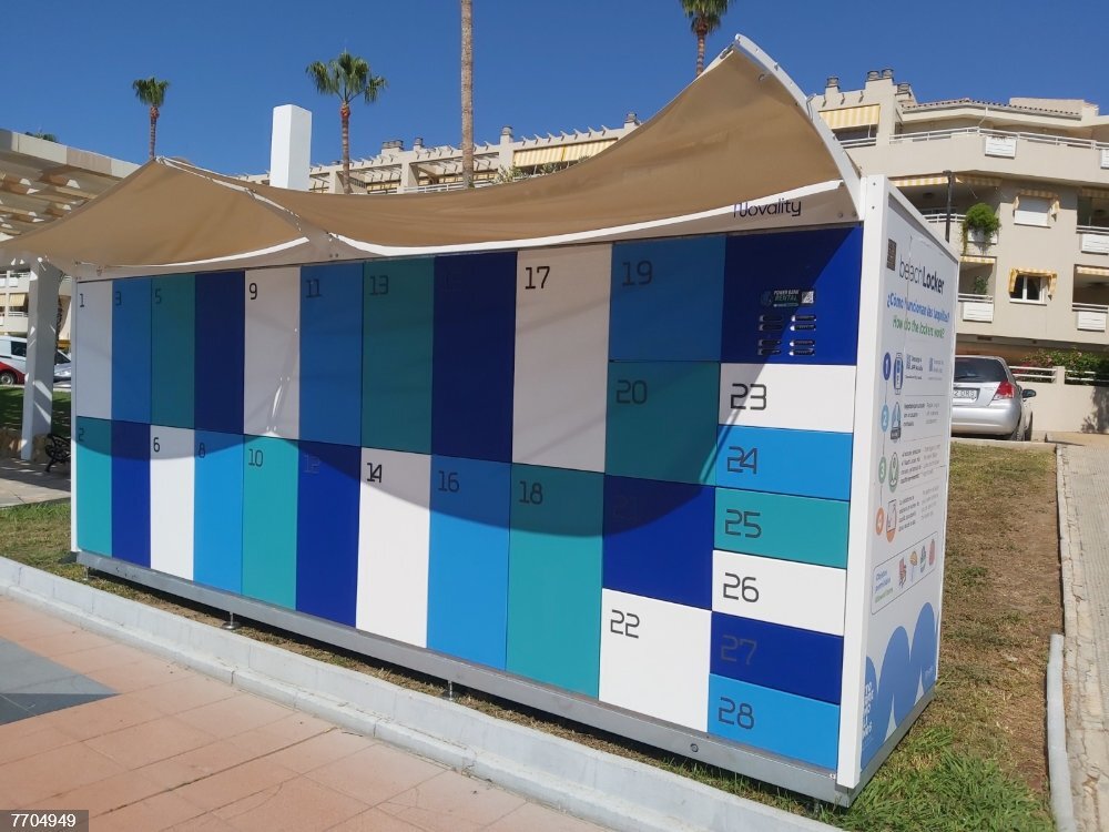 Torremolinos instala taquillas inteligentes en Playamar y La Carihuela