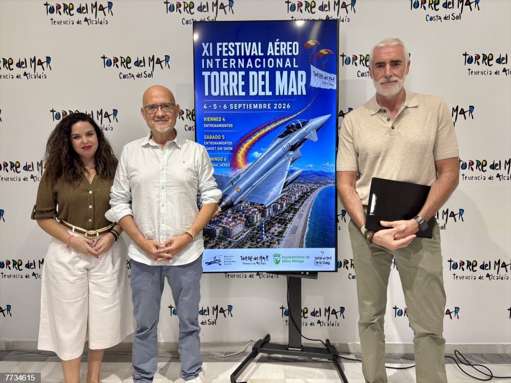 XI Festival Aéreo Internacional de Torre del Mar