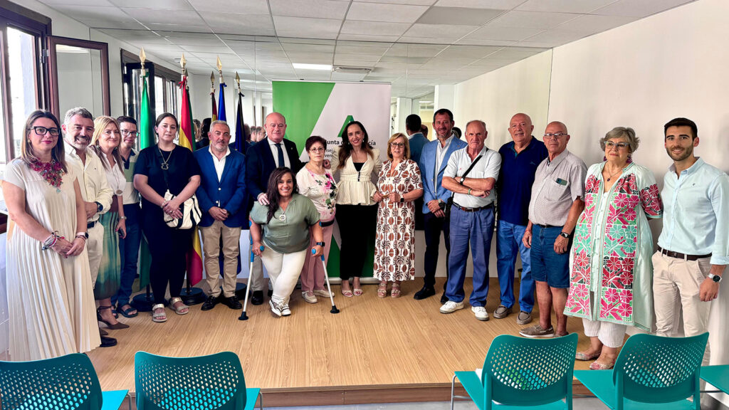 El Centro de Participación Activa de calle Calzada reabre tras completar su reforma en Antequera